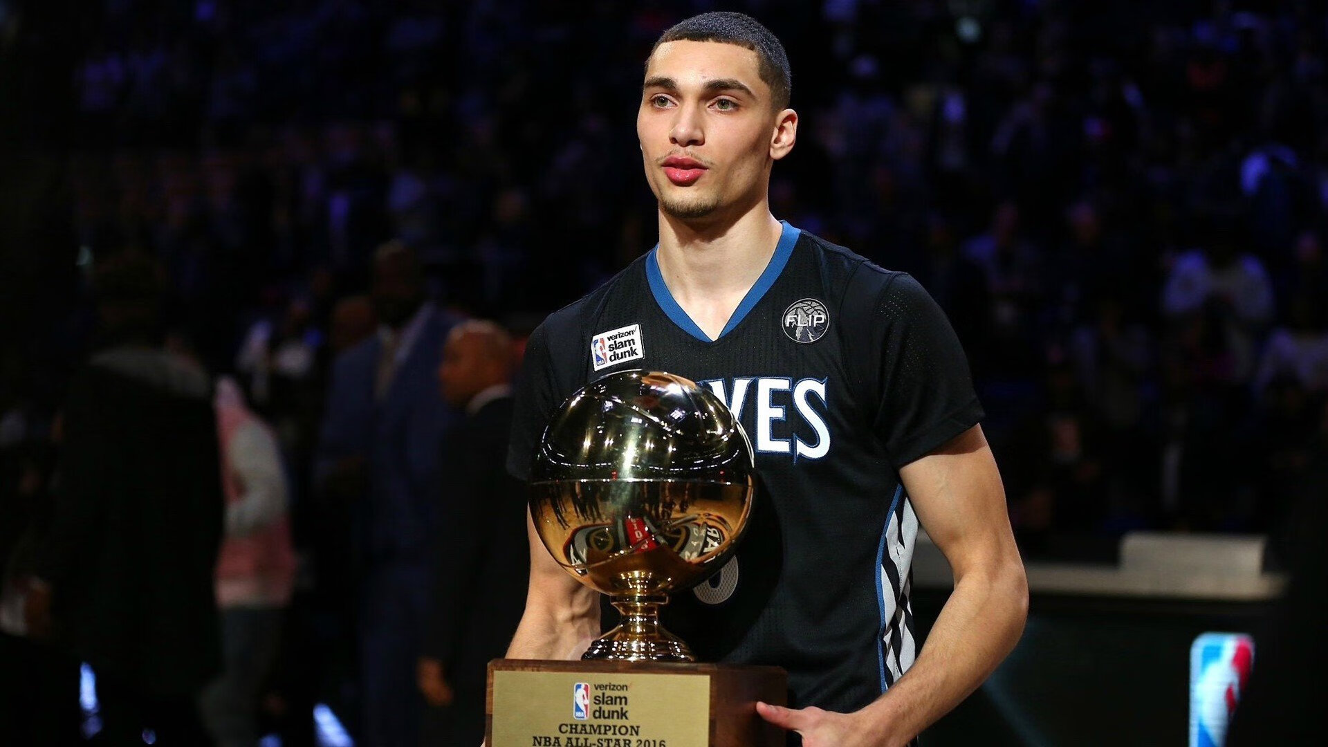 塔代伊·波加查赢得环法和环意双冠，创历史，2020环法冠军波加查